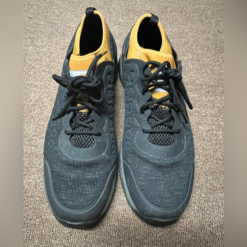 Men's Carhartt force nano work shoes, new